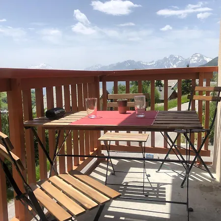 Appartement 2 Pieces Vue Degagee Montagne A *